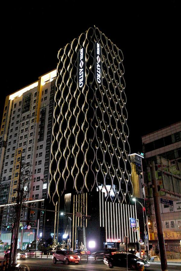 Astro Hotel Yongin Ngoại thất bức ảnh